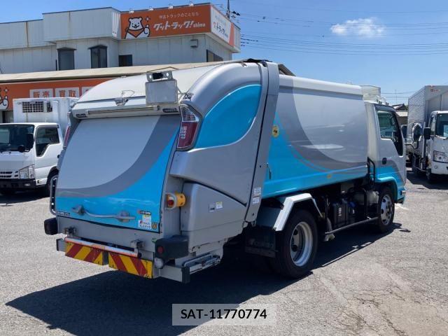 Isuzu ELF TRUCK 2021-07 8412178-2