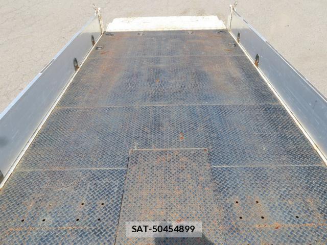 Isuzu ELF TRUCK 2017-12 8438094-11