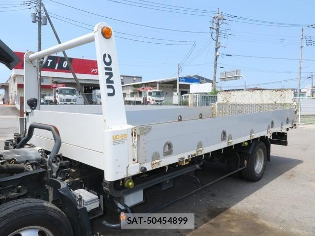 Isuzu ELF TRUCK 2017-12 8438094-16