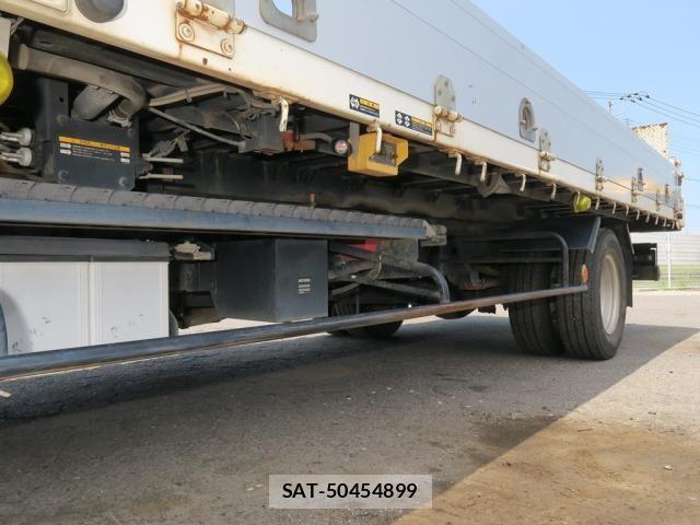 Isuzu ELF TRUCK 2017-12 8438094-18