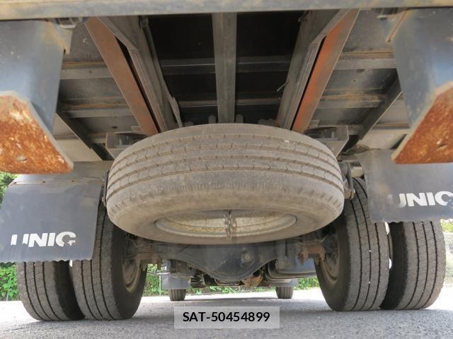 Isuzu ELF TRUCK 2017-12 8438094-22