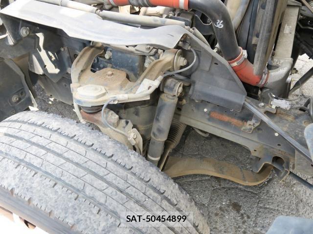 Isuzu ELF TRUCK 2017-12 8438094-26