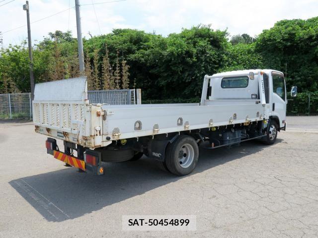 Isuzu ELF TRUCK 2017-12 8438094-5