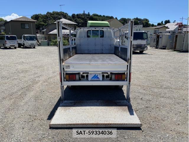 Isuzu ELF TRUCK 2019-09 8438095-8