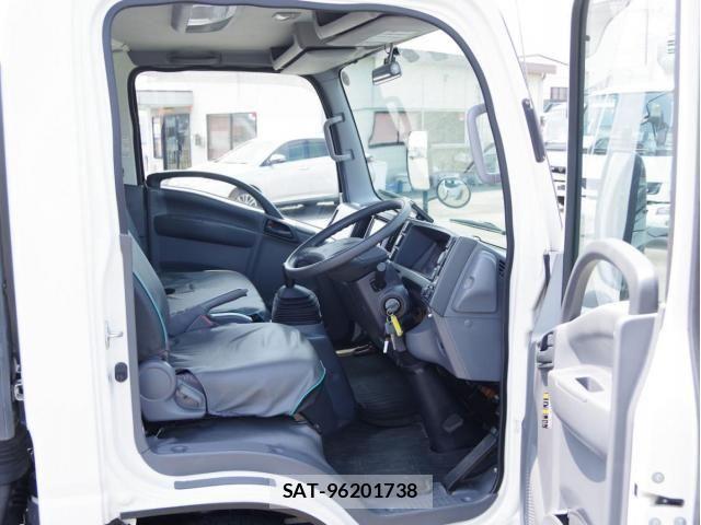 Isuzu ELF TRUCK 2018-05 8438092-26