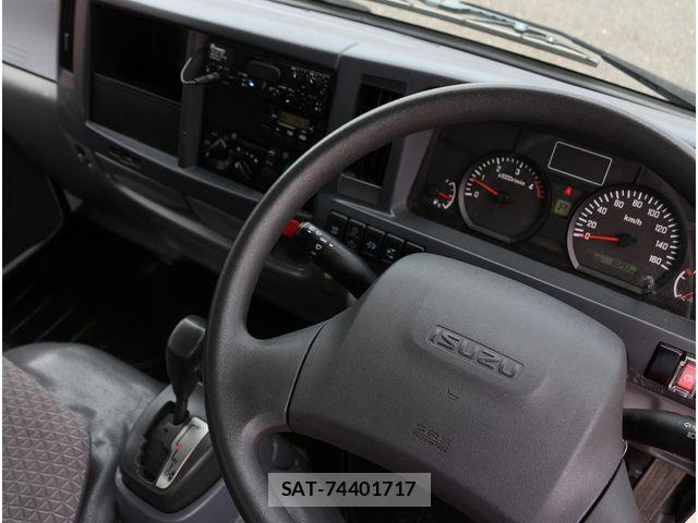Isuzu ELF TRUCK 2018-07 8438097-27