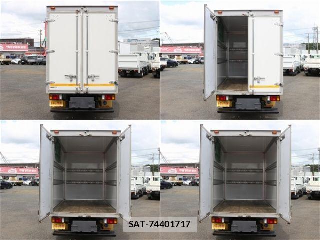 Isuzu ELF TRUCK 2018-07 8438097-4