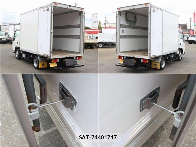 Isuzu ELF TRUCK 2018-07 8438097-8