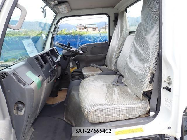Isuzu ELF TRUCK 2015-09 8457415-12