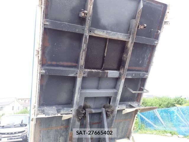 Isuzu ELF TRUCK 2015-09 8457415-17