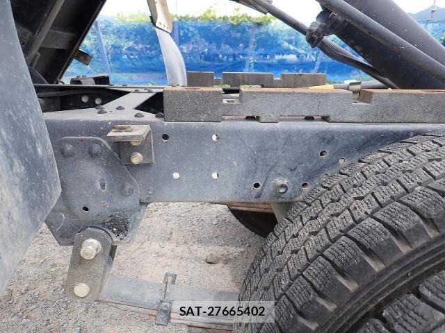 Isuzu ELF TRUCK 2015-09 8457415-19
