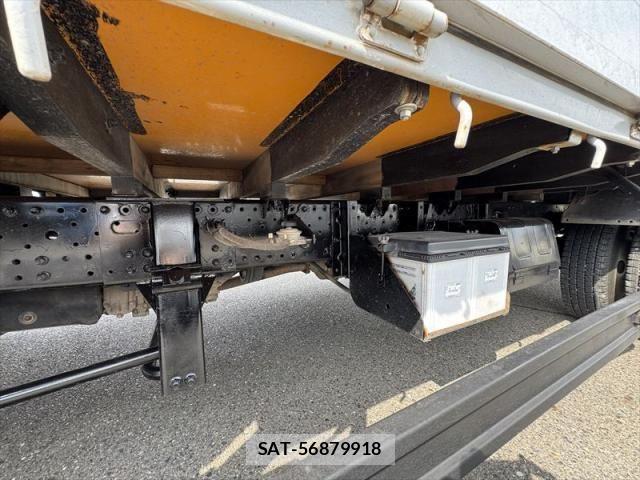 Isuzu ELF TRUCK 2018-06 8485342-9