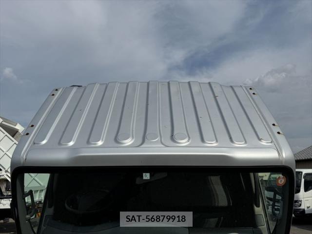 Isuzu ELF TRUCK 2018-06 8485342-19