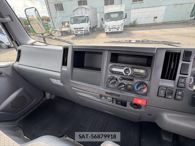 Isuzu ELF TRUCK 2018-06 8485342-23