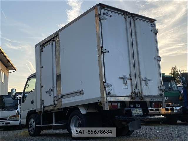 Isuzu ELF TRUCK 2005-03 8485344-11