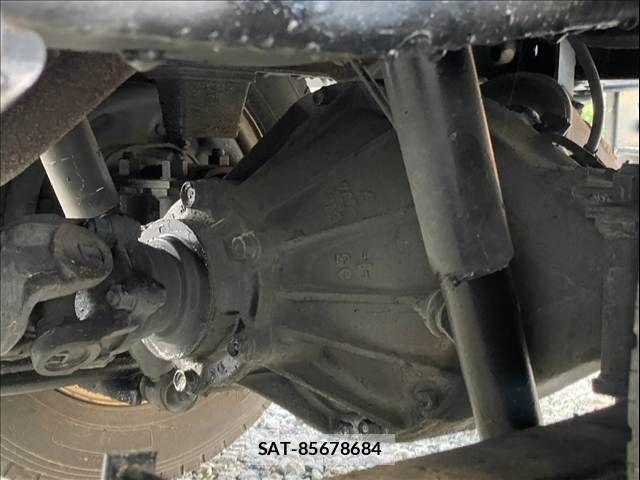 Isuzu ELF TRUCK 2005-03 8485344-22