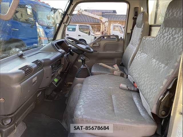 Isuzu ELF TRUCK 2005-03 8485344-27