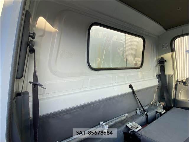 Isuzu ELF TRUCK 2005-03 8485344-29