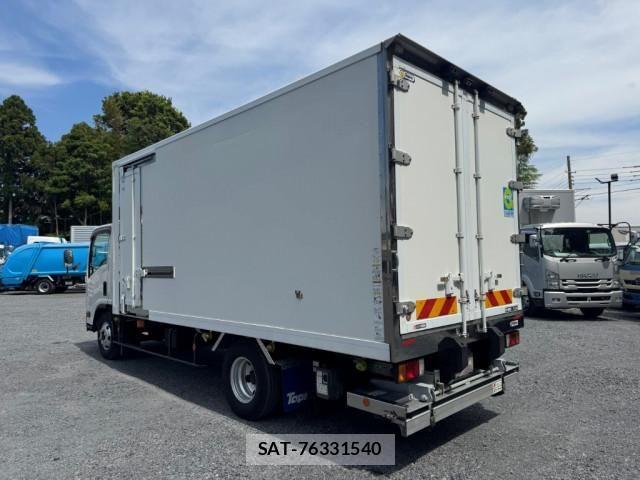 Isuzu ELF TRUCK 2016-07 8524658-4