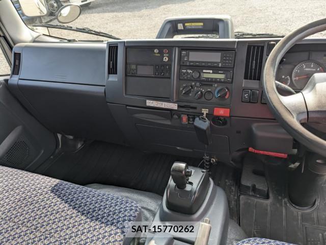 Isuzu ELF TRUCK 2022-05 8524718-23