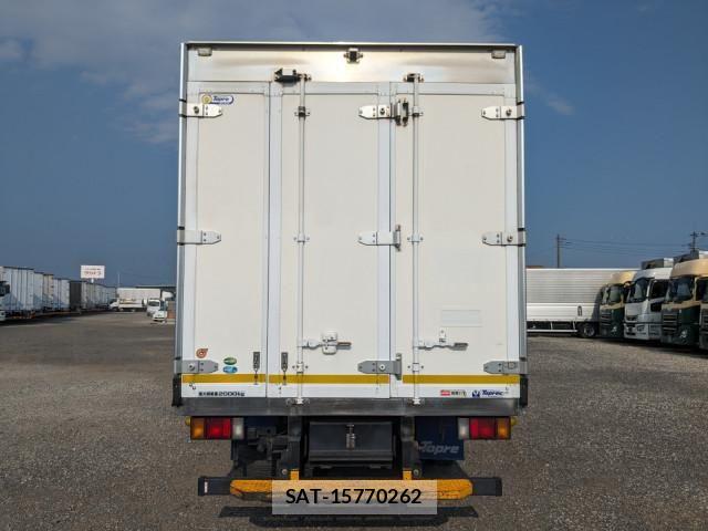 Isuzu ELF TRUCK 2022-05 8524718-4