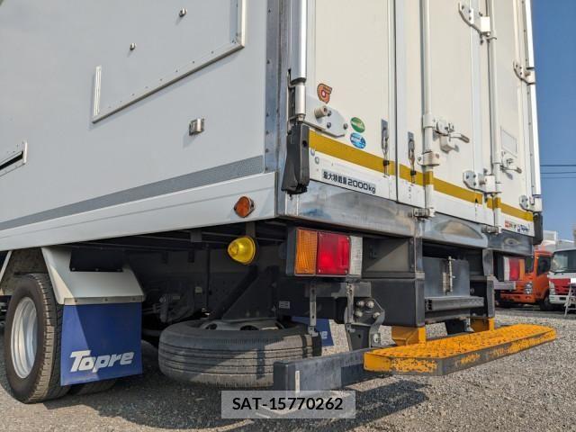 Isuzu ELF TRUCK 2022-05 8524718-6