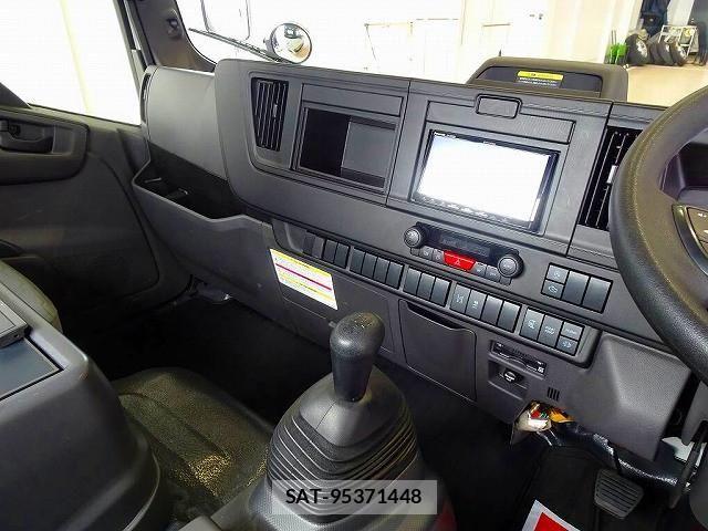 Isuzu ELF TRUCK 2023-10 8524651-9