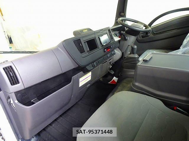 Isuzu ELF TRUCK 2023-10 8524651-7