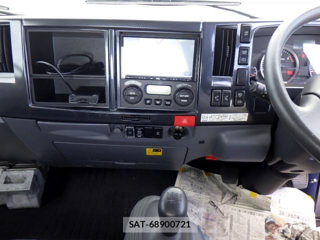 Isuzu ELF TRUCK 2015-02 8524635-17