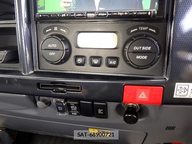 Isuzu ELF TRUCK 2015-02 8524635-21