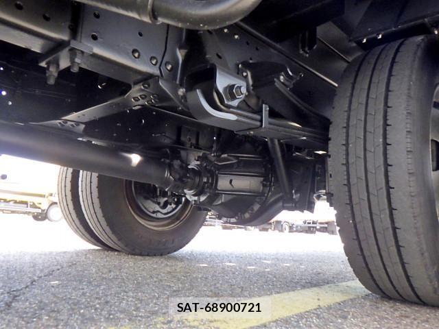 Isuzu ELF TRUCK 2015-02 8524635-25