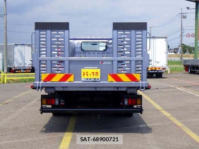 Isuzu ELF TRUCK 2015-02 8524635-6