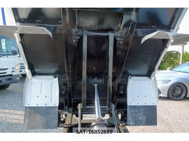 Isuzu ELF TRUCK 2016-12 8524726-13