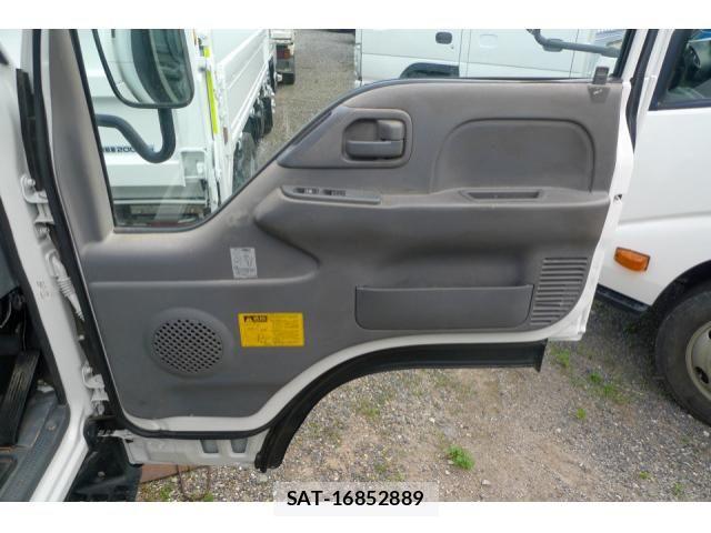 Isuzu ELF TRUCK 2016-12 8524726-18