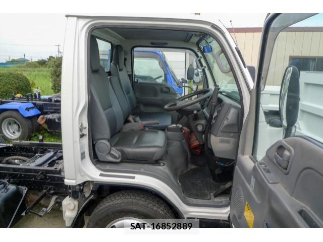 Isuzu ELF TRUCK 2016-12 8524726-19