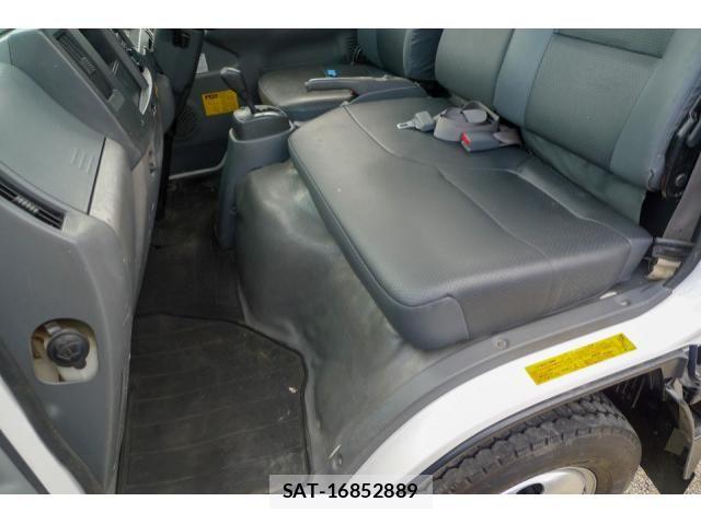 Isuzu ELF TRUCK 2016-12 8524726-26