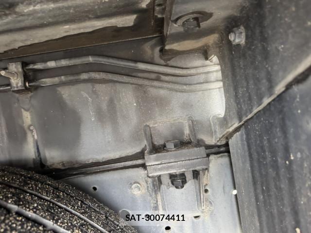 Isuzu ELF TRUCK 2018-04 8524741-24