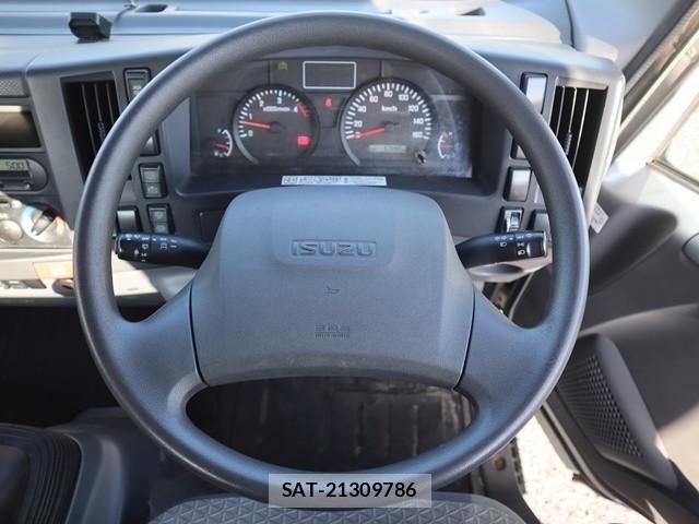 Isuzu ELF TRUCK 2019-03 8524701-3