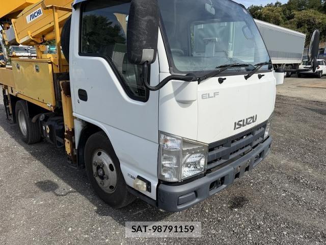 Isuzu ELF TRUCK 2011-01 8524749-16
