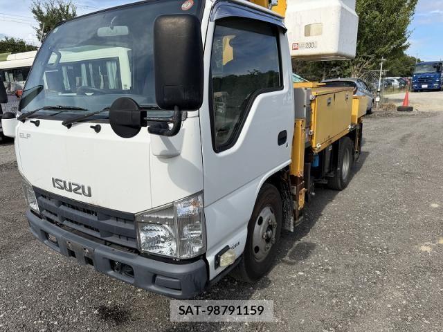 Isuzu ELF TRUCK 2011-01 8524749-21