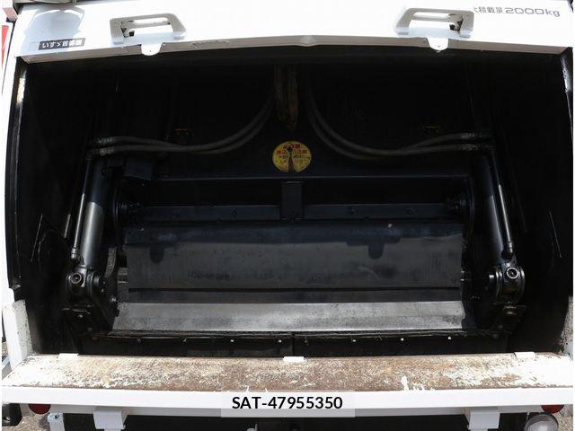 Isuzu ELF TRUCK 2013-03 8524693-10