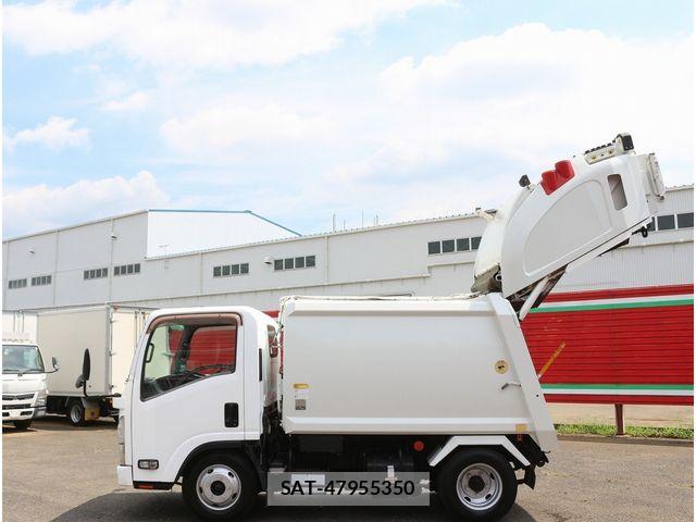 Isuzu ELF TRUCK 2013-03 8524693-15