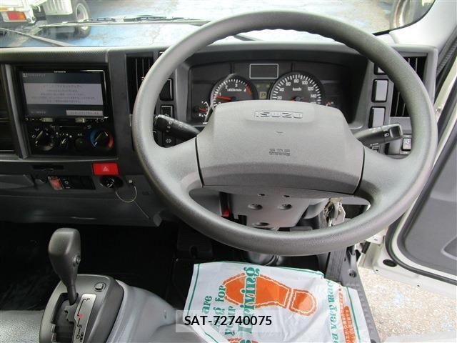 Isuzu ELF TRUCK 2018-11 8524695-9