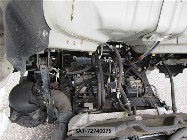 Isuzu ELF TRUCK 2018-11 8524695-29