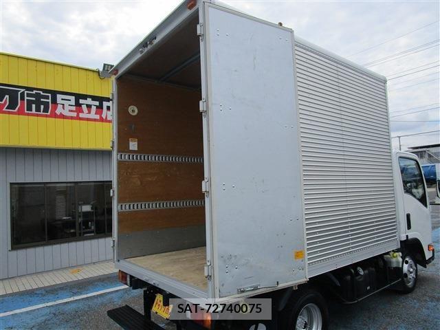 Isuzu ELF TRUCK 2018-11 8524695-6