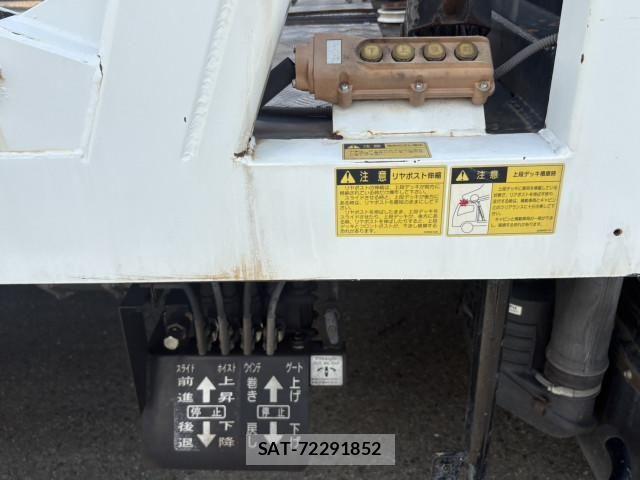 Isuzu ELF TRUCK 2012-09 8524684-21