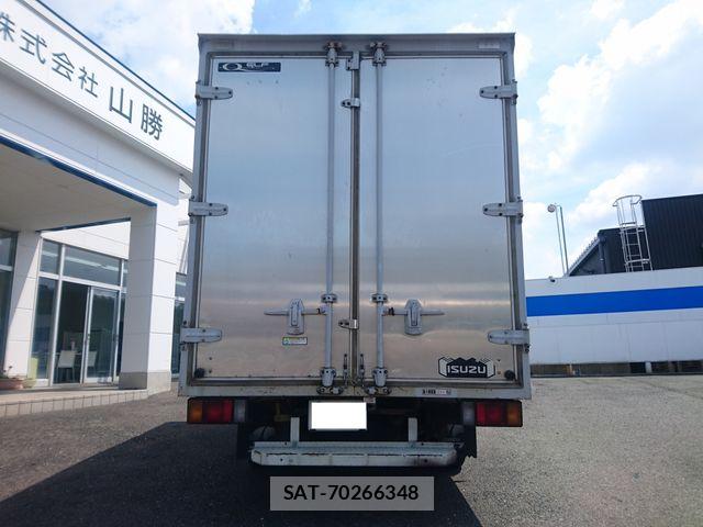 Isuzu ELF TRUCK 2003-08 8524752-7