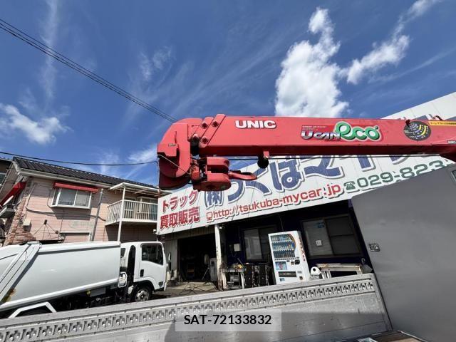 Isuzu ELF TRUCK 2017-11 8524669-23