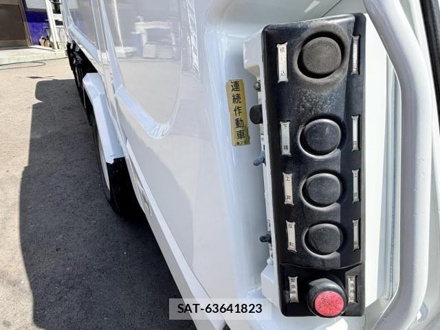 Isuzu ELF TRUCK 2014-03 8524696-10