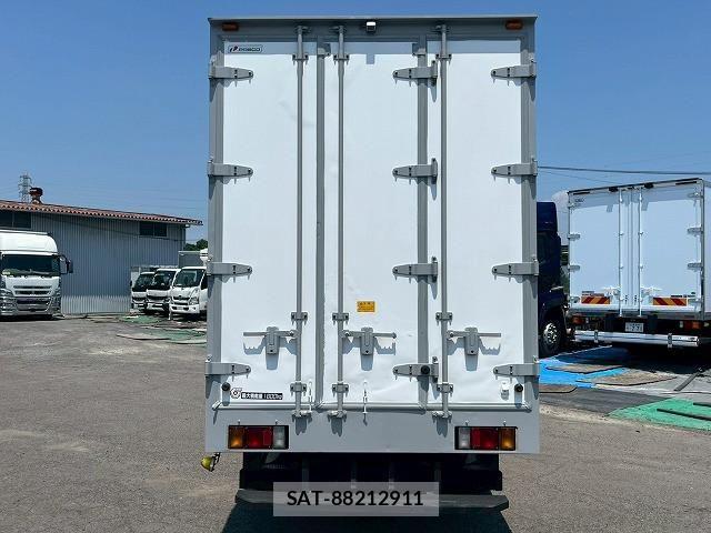 Isuzu ELF TRUCK 2013-05 8524739-6